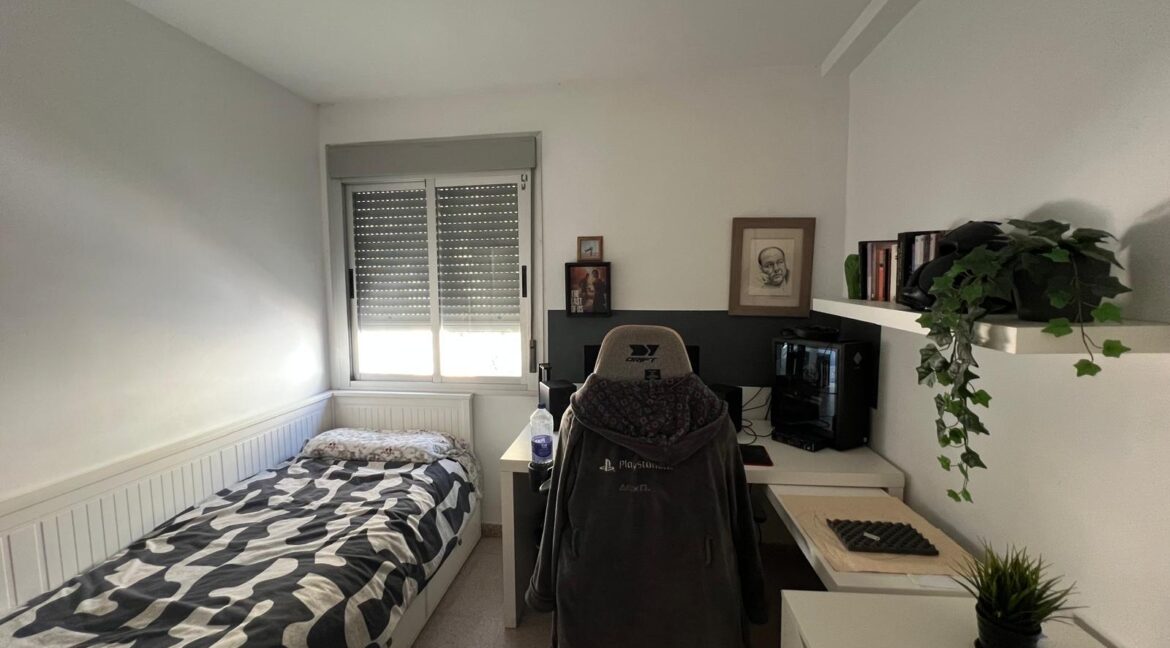 cbbd4ed4-f7e8-44e9-aac1-8d5ab71065a4